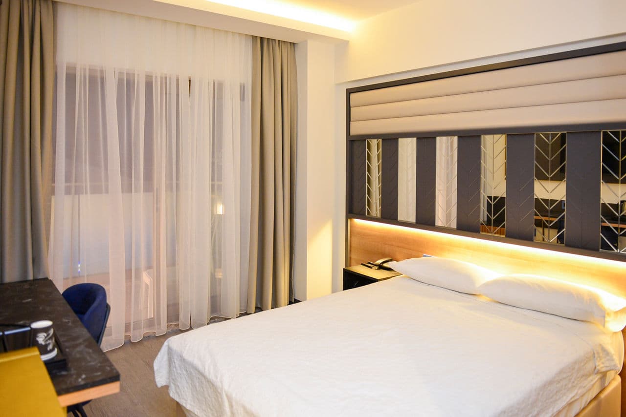Oasis Hotel - photo 3