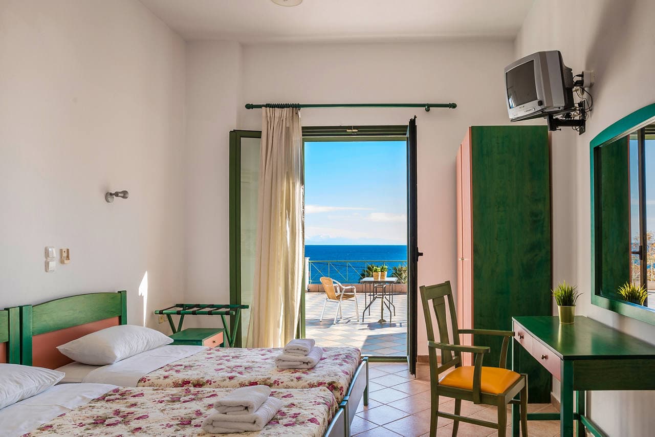 WHAT A DEAL!!!...GREECE IS THE WORD!!! - photo 3