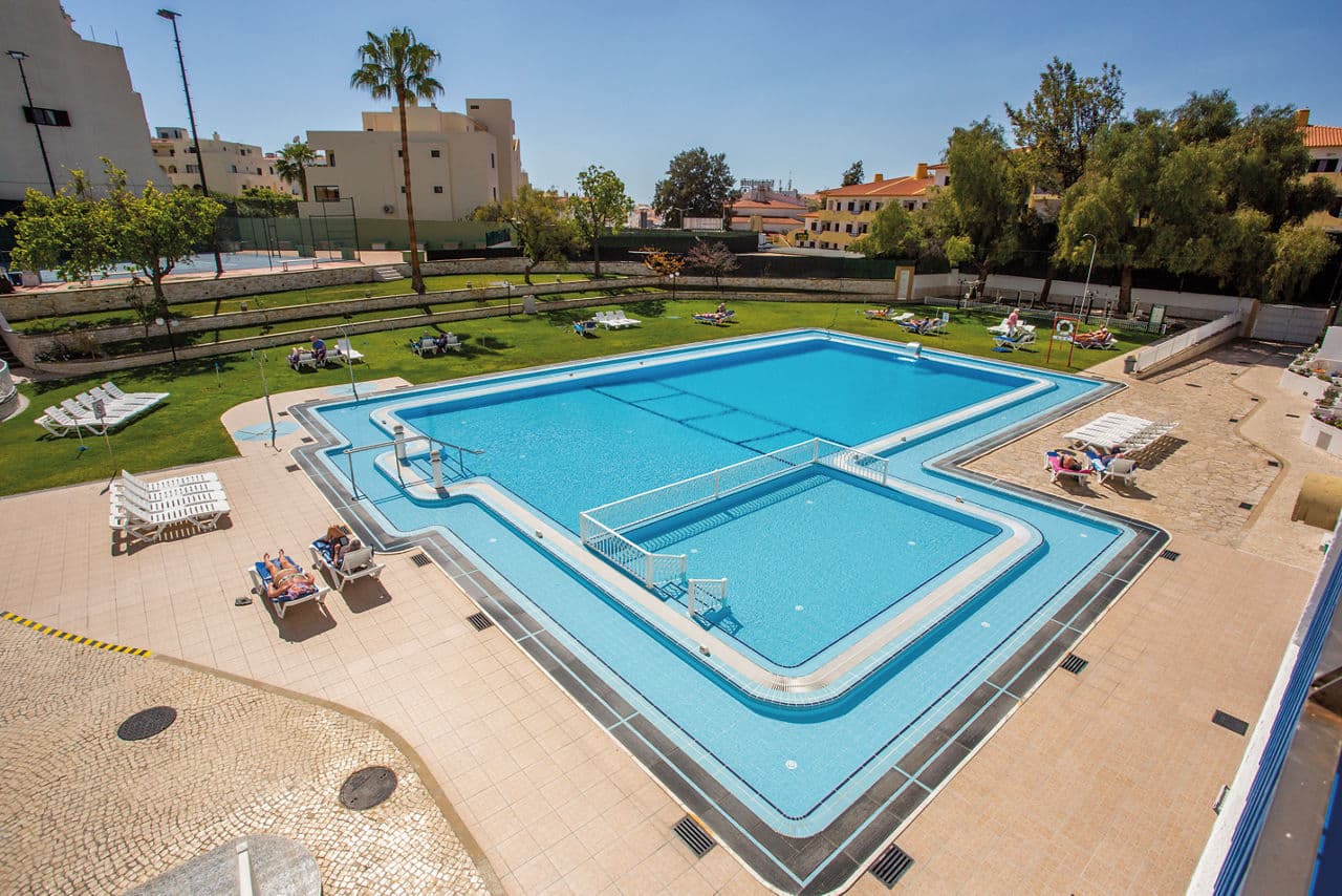 Albufeira Getaway - photo 3