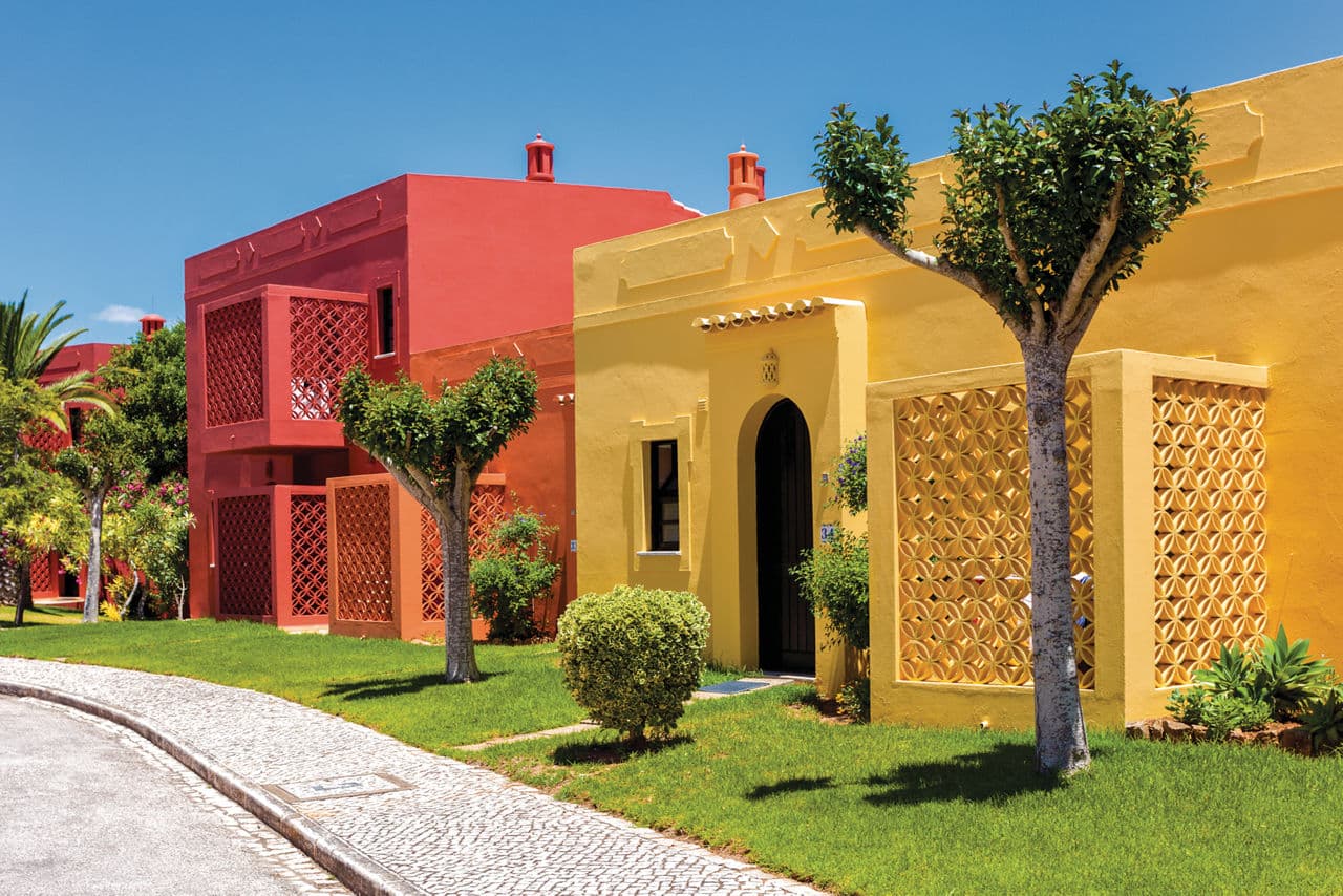 Colina Village - photo 2