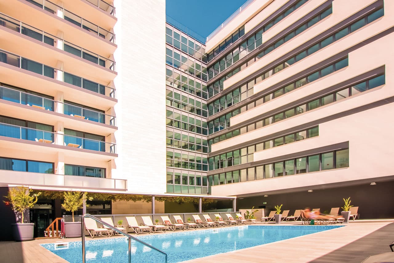 Holiday to Algarve - main photo
