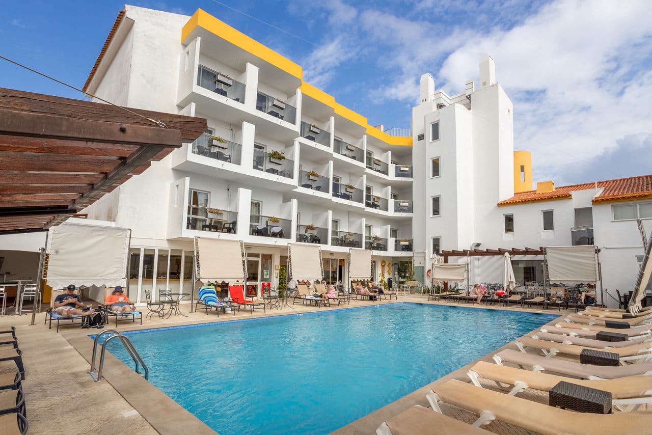 Holiday to Algarve - main photo