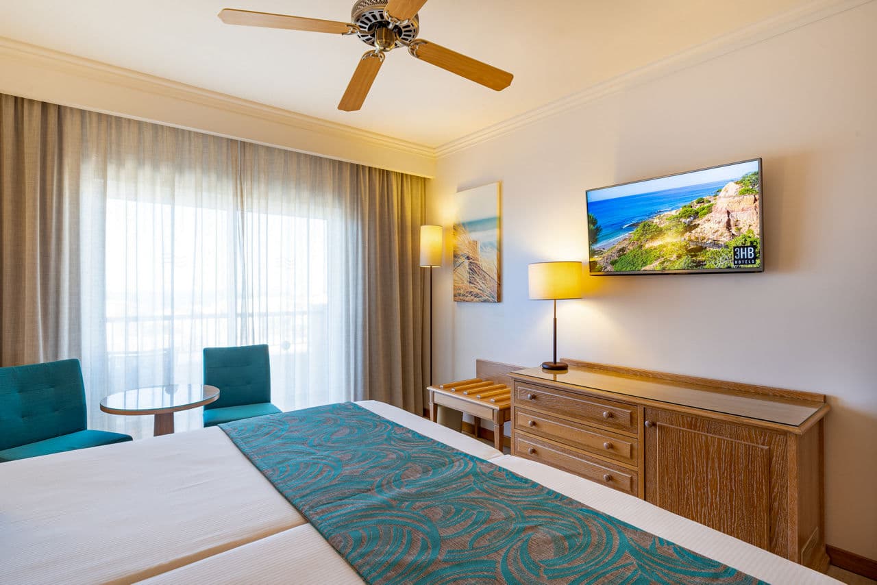 4*plus - 3HB Guarana in Olhos D'Agua, Algarve - photo 3