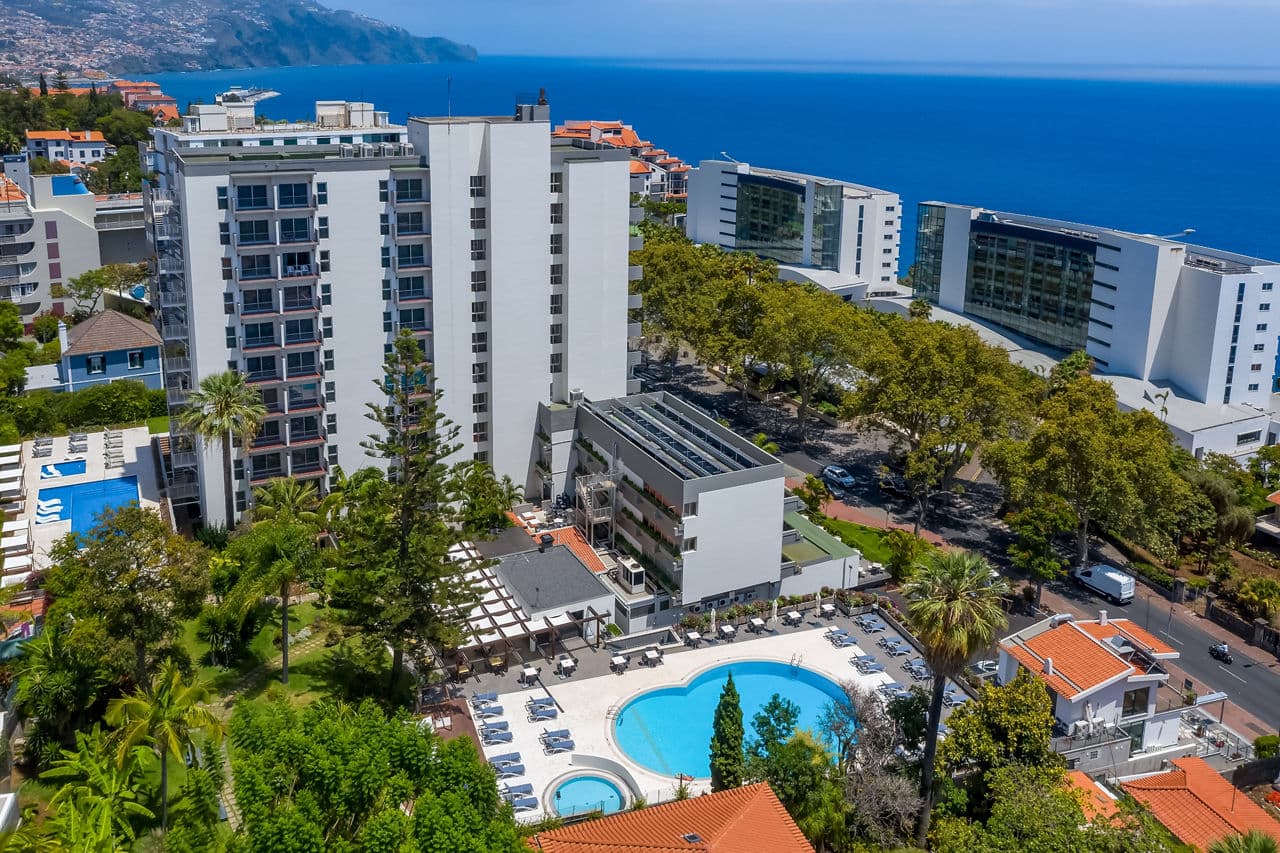 Girassol Suite Hotel - photo 2