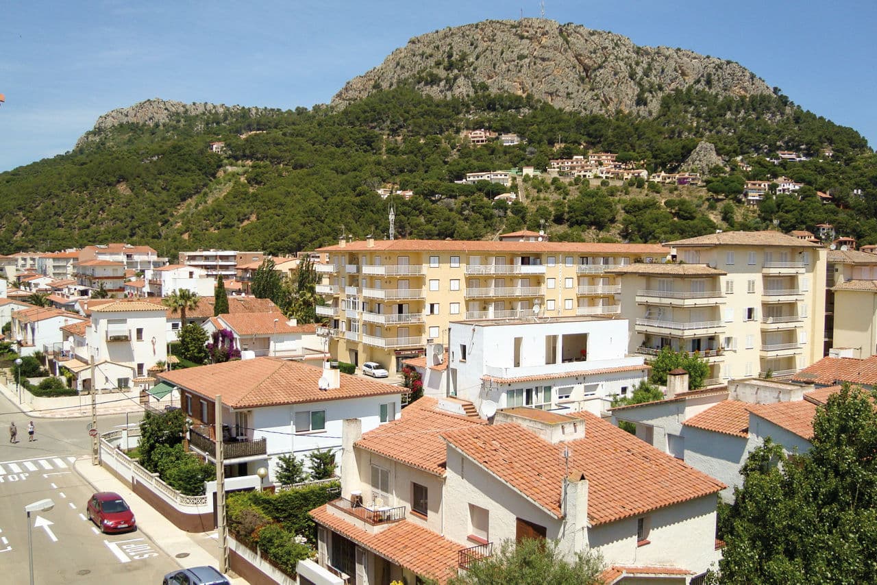 Family holiday to Costa Brava - photo 2