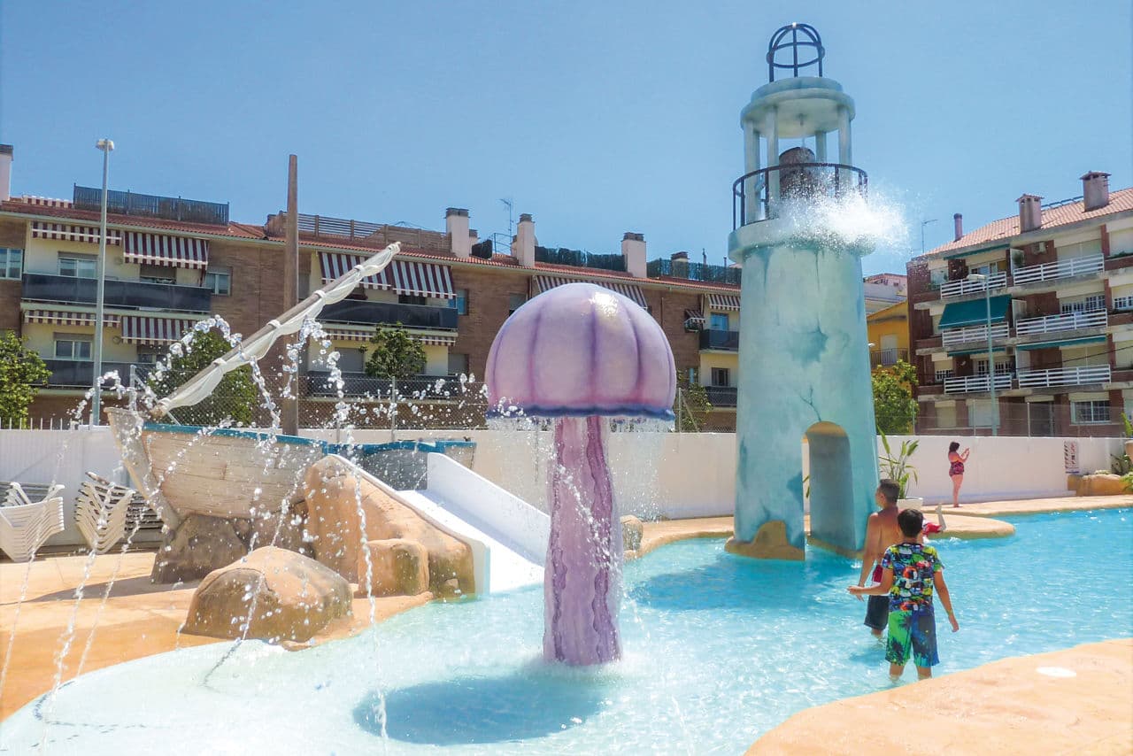 Costa Brava Family Fun - photo 2