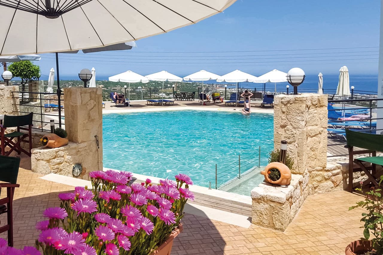 Amazones Village Suites
