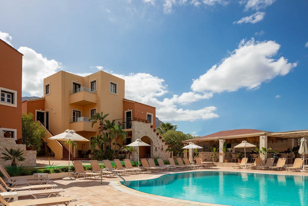Dia Apartments