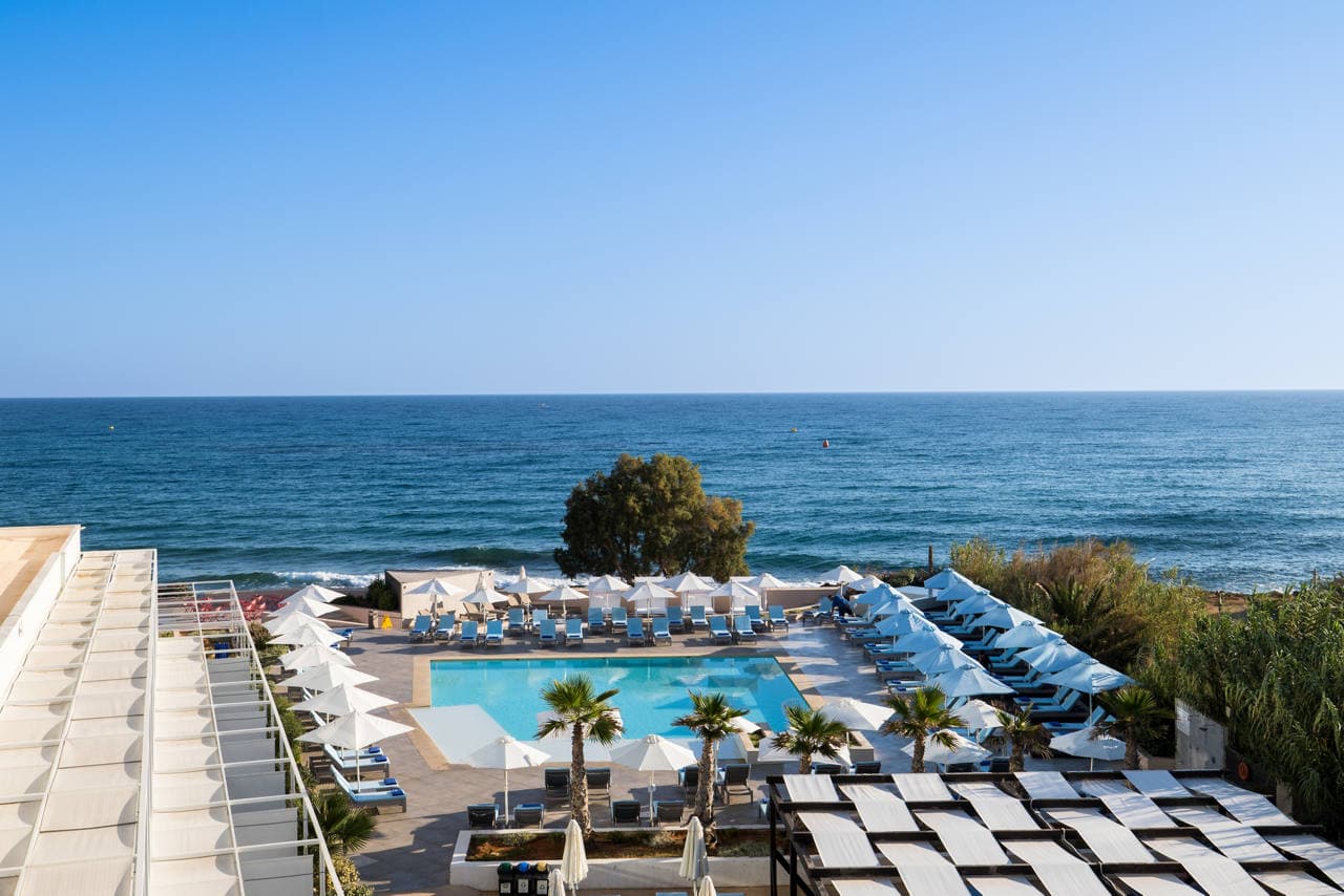 Beach Hotel & Spa - photo 3