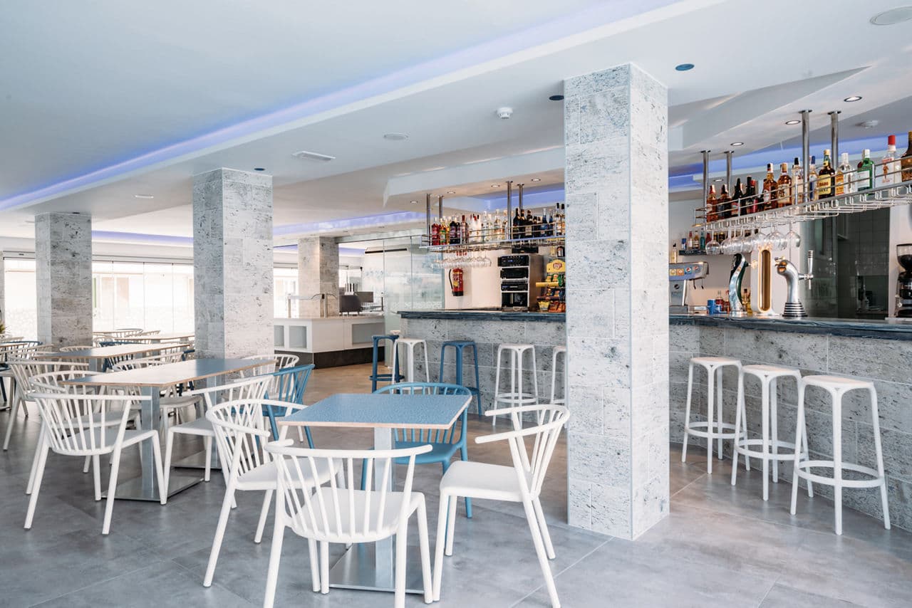 Hotel Brisa in San Antonio, Ibiza - photo 3