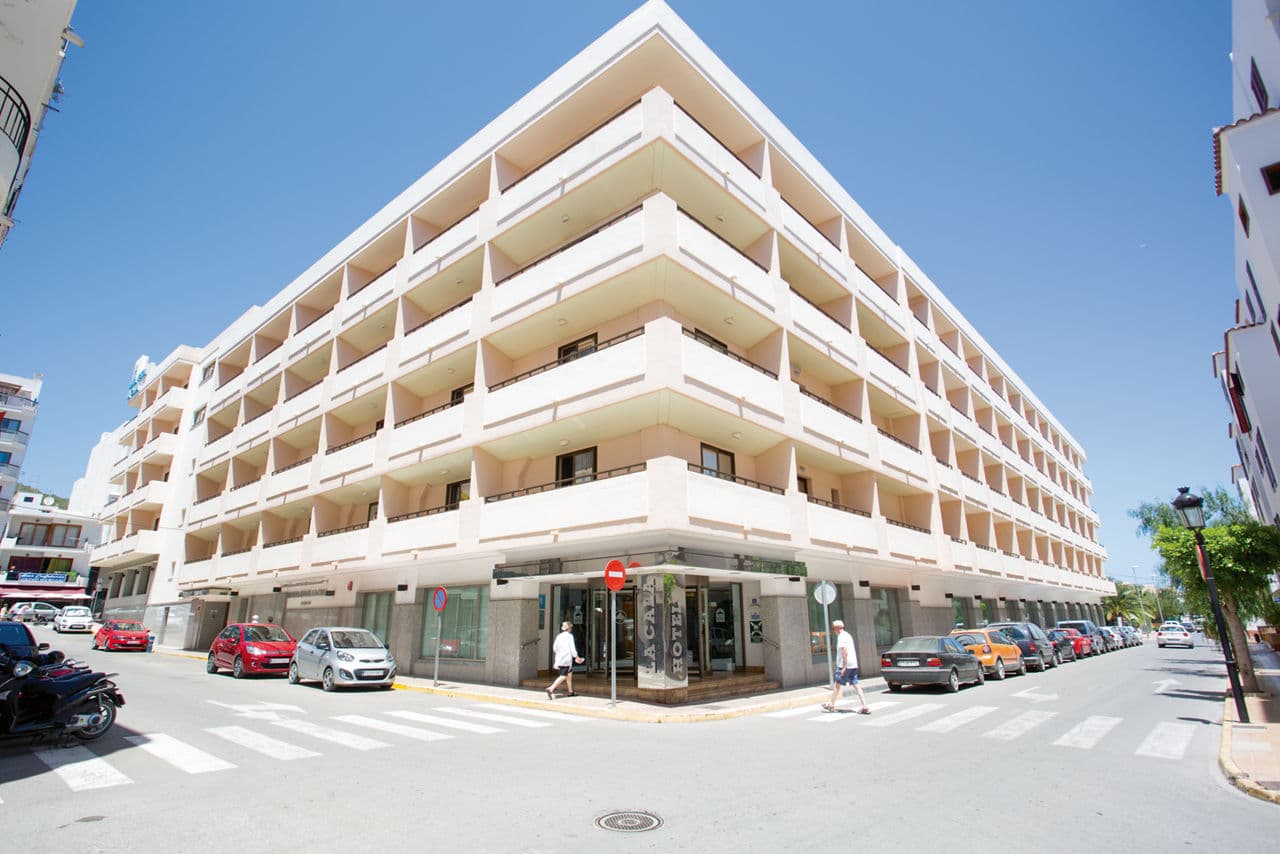 Ibiza Getaway - photo 2