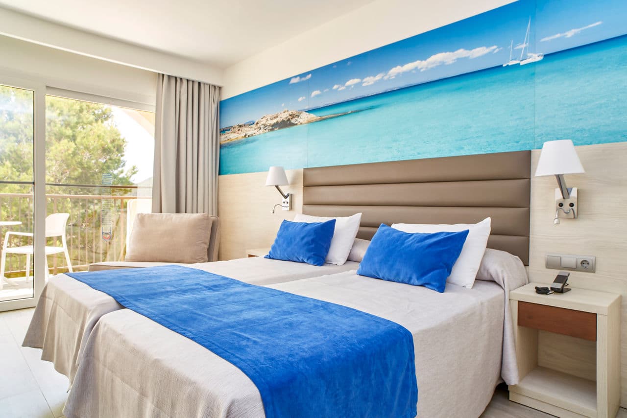 Invisa Figueral Resort - photo 3