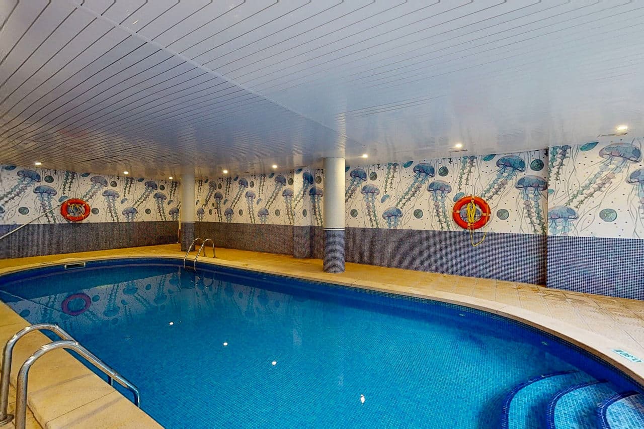 Tropic Garden Hotel - photo 2