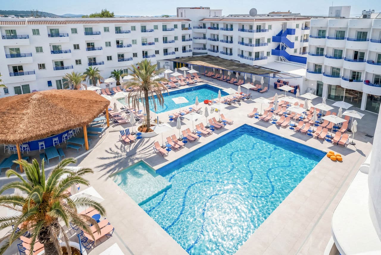 Coral Star Hotel & Apartments - main photo