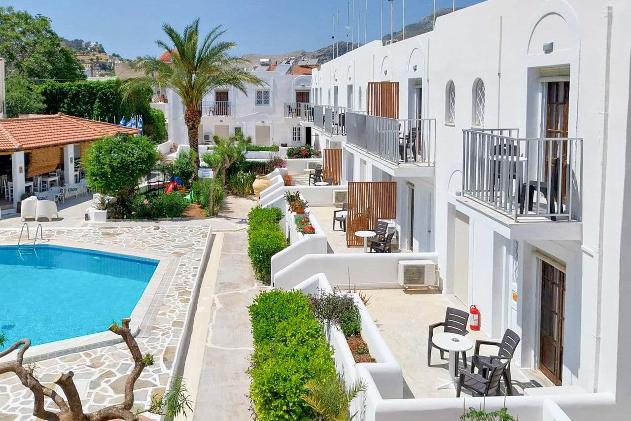 Katerina Studios and Apartments