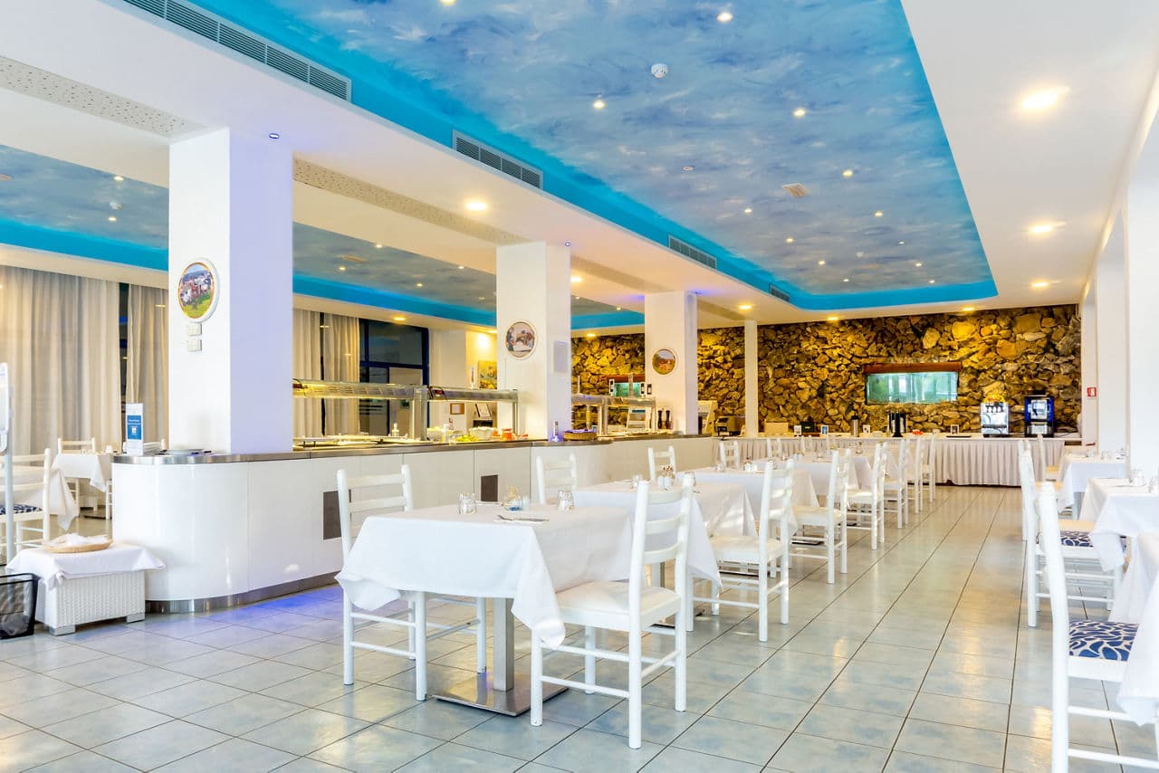 Anonymous Beach Hotel - photo 2