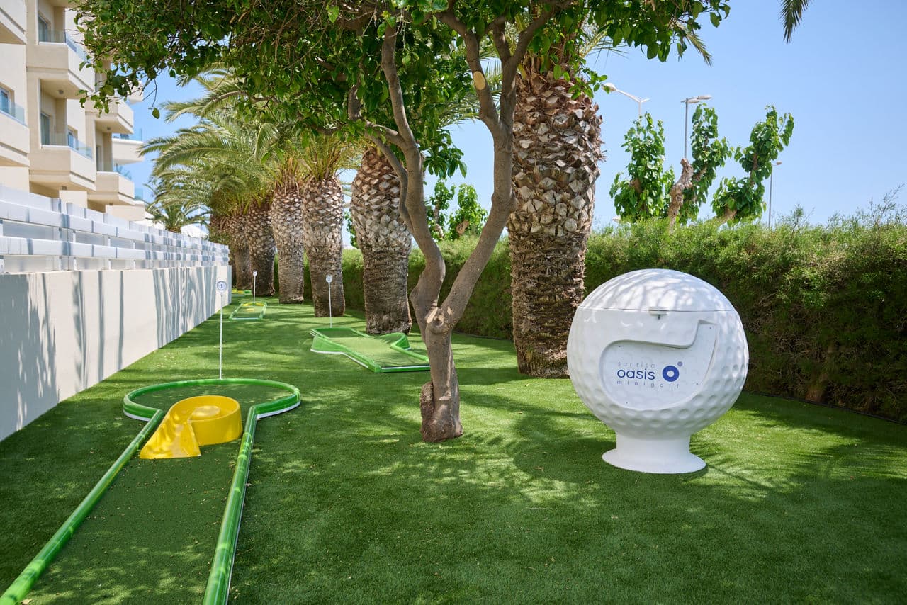 Sunrise Oasis Hotel - photo 2