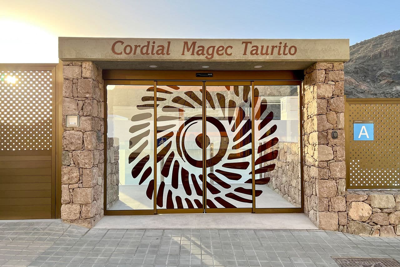 Gran Canaria Getaway - Cordial Magec Taurito Apartments - photo 2