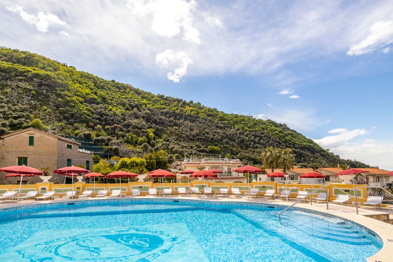 Holiday to Sorrento - main photo