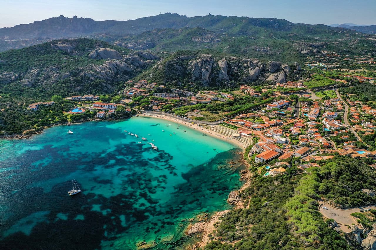Club Hotel Baja Sardinia - photo 2