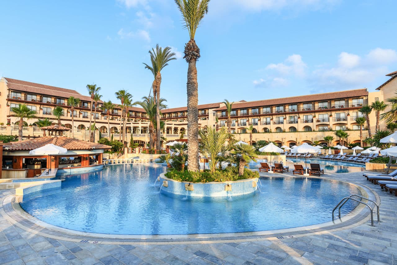 Elysium Resort - photo 2