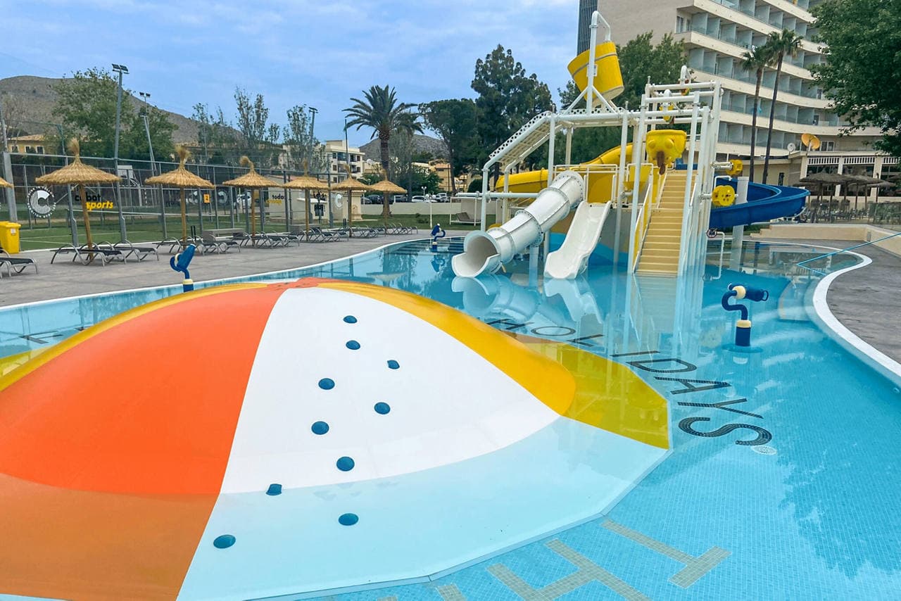 Family Trip to Majorca - photo 2