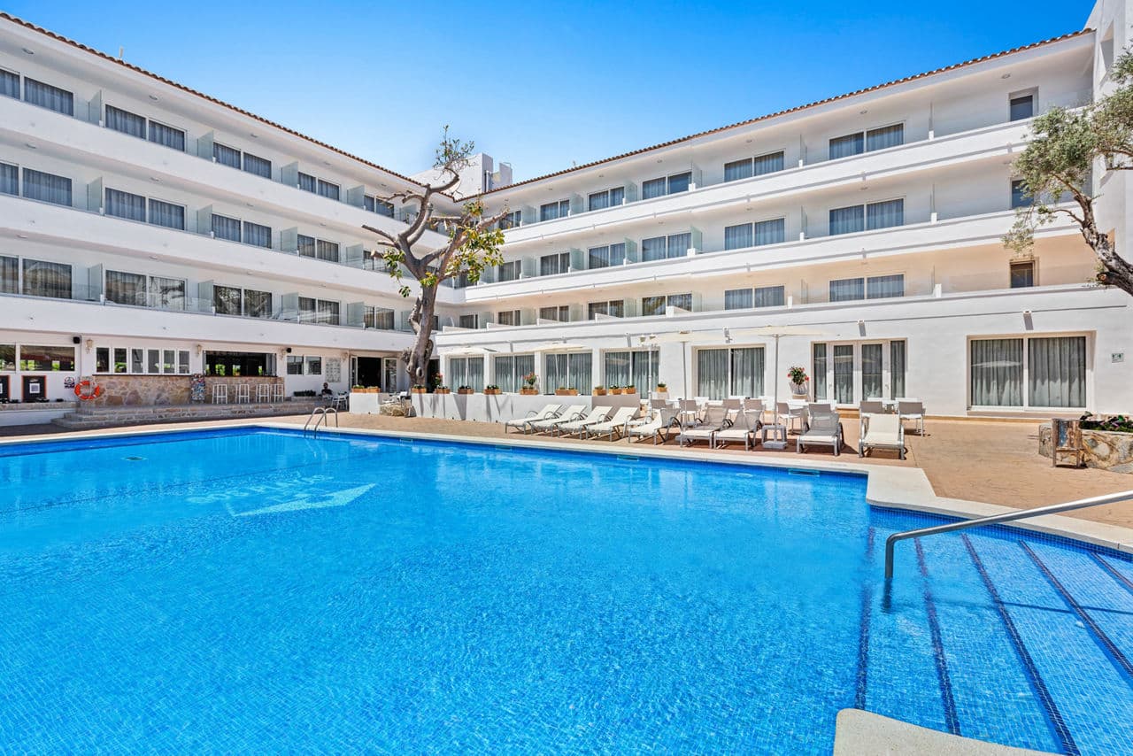 Holiday to Majorca - main photo