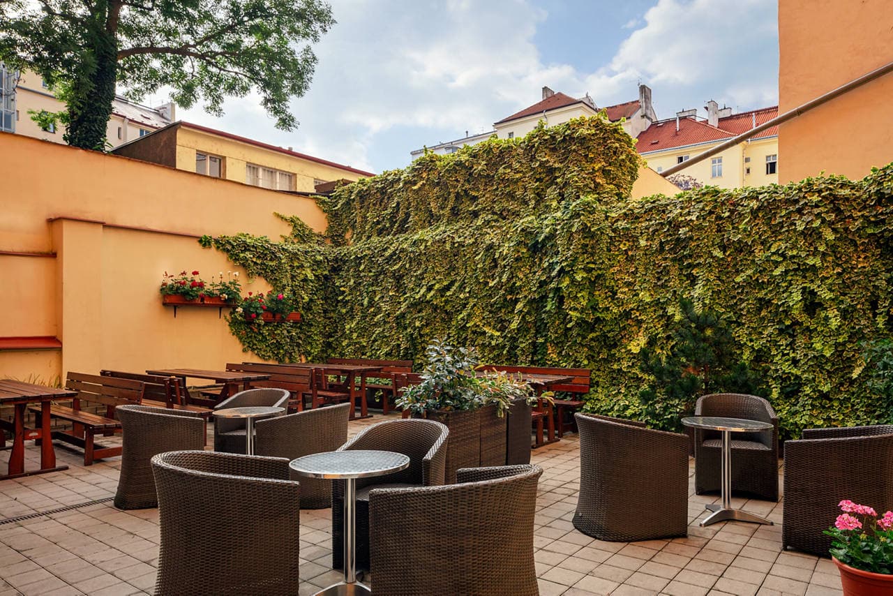 Hotel Ambiance.