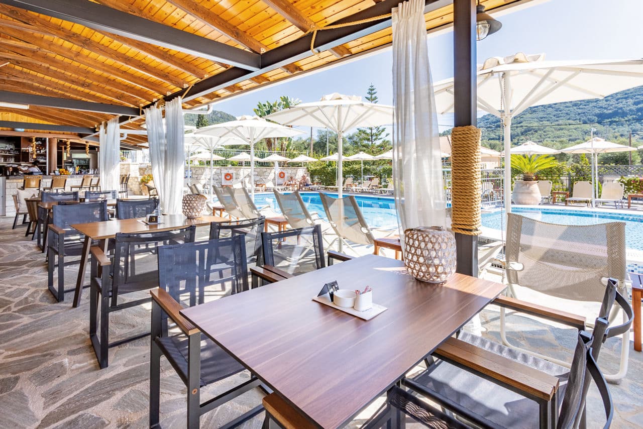 Adams Hotel, Parga Town - photo 2
