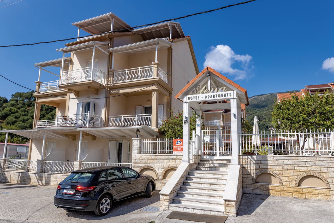 Elena Apartments - photo 2