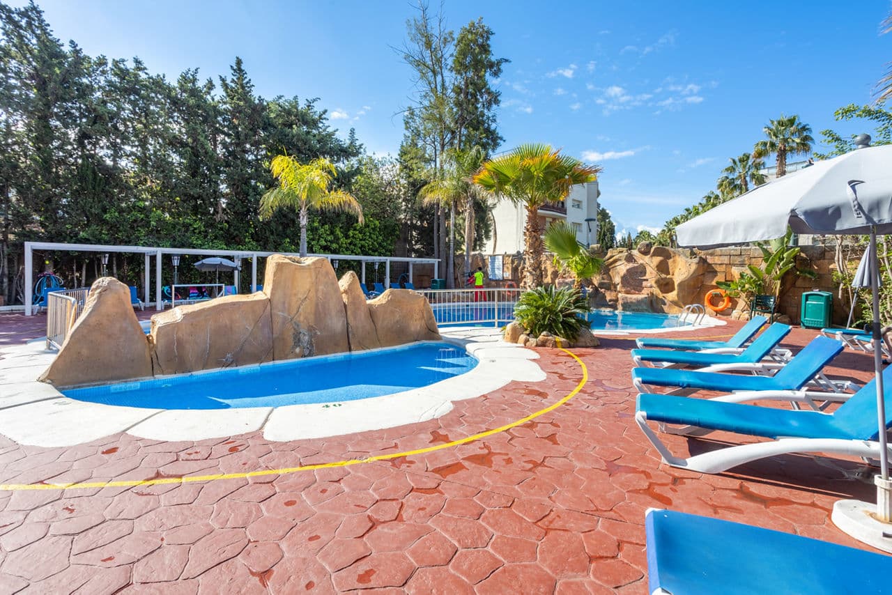 Costa Dorada Getaway - photo 3