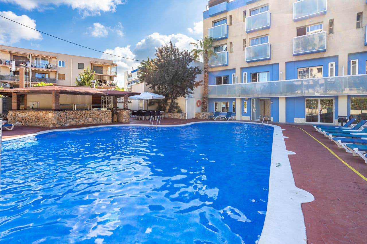 Costa Dorada Getaway