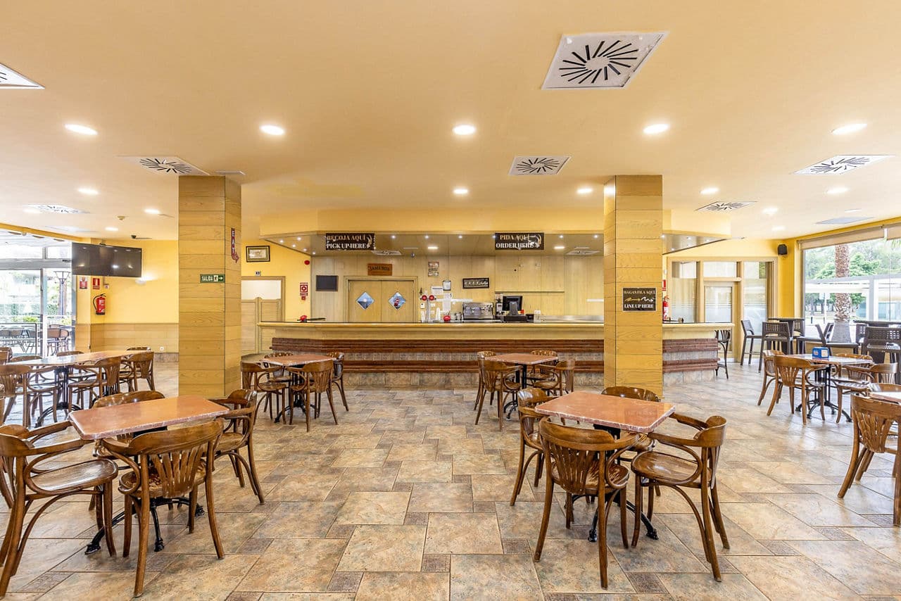 Rentalmar Pineda Suites - photo 2