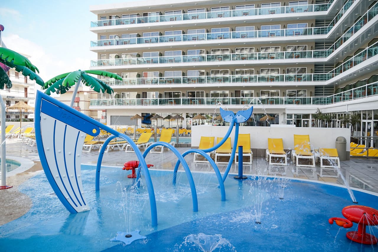 Costa Dorada Getaway - photo 3