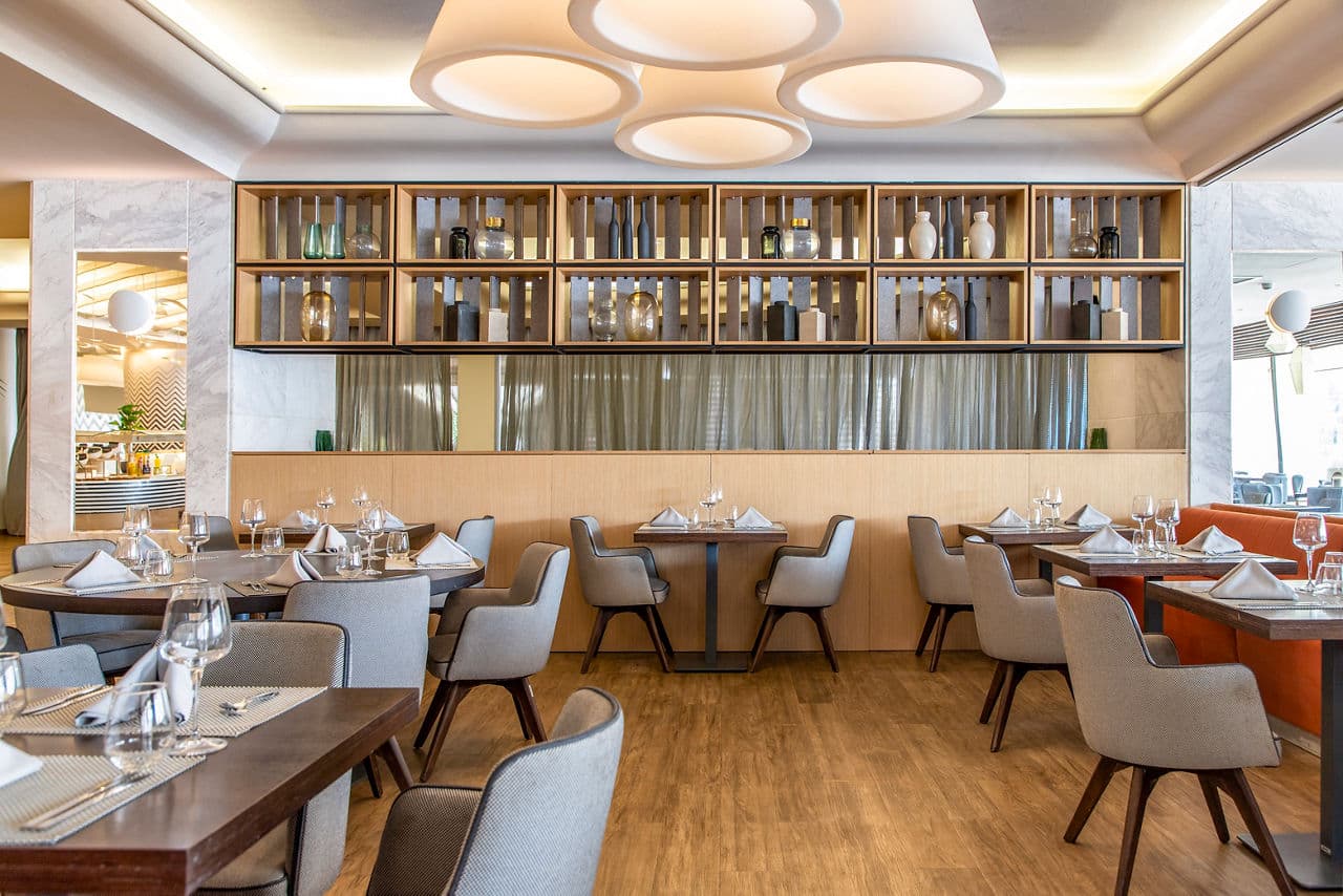Eden Roc Hotel - photo 3