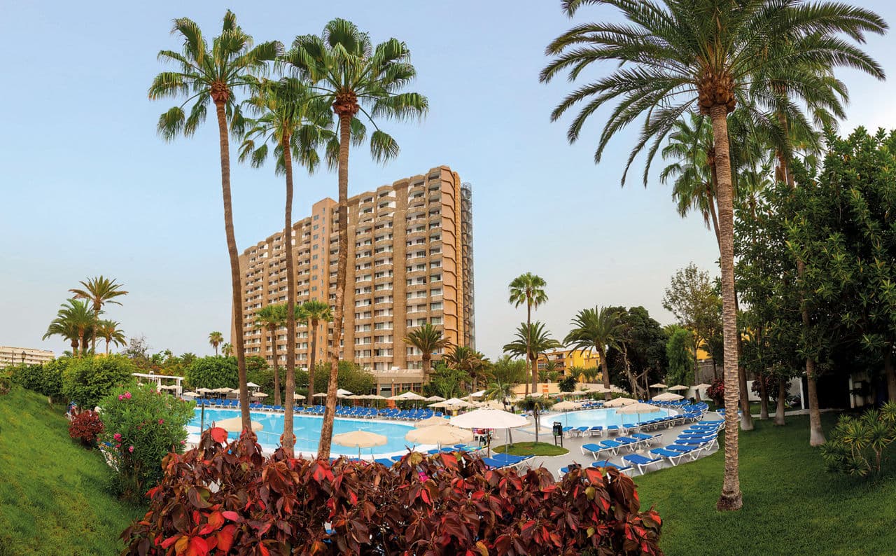 ESCAPE THE COLD..JET OFF TO TENERIFE NEXT WEEK - photo 3