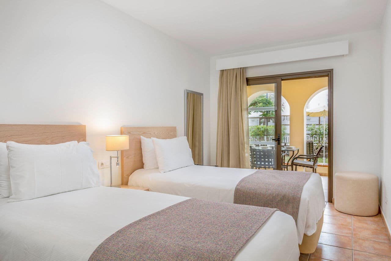 Tenerife Getaway with private transfers - photo 3