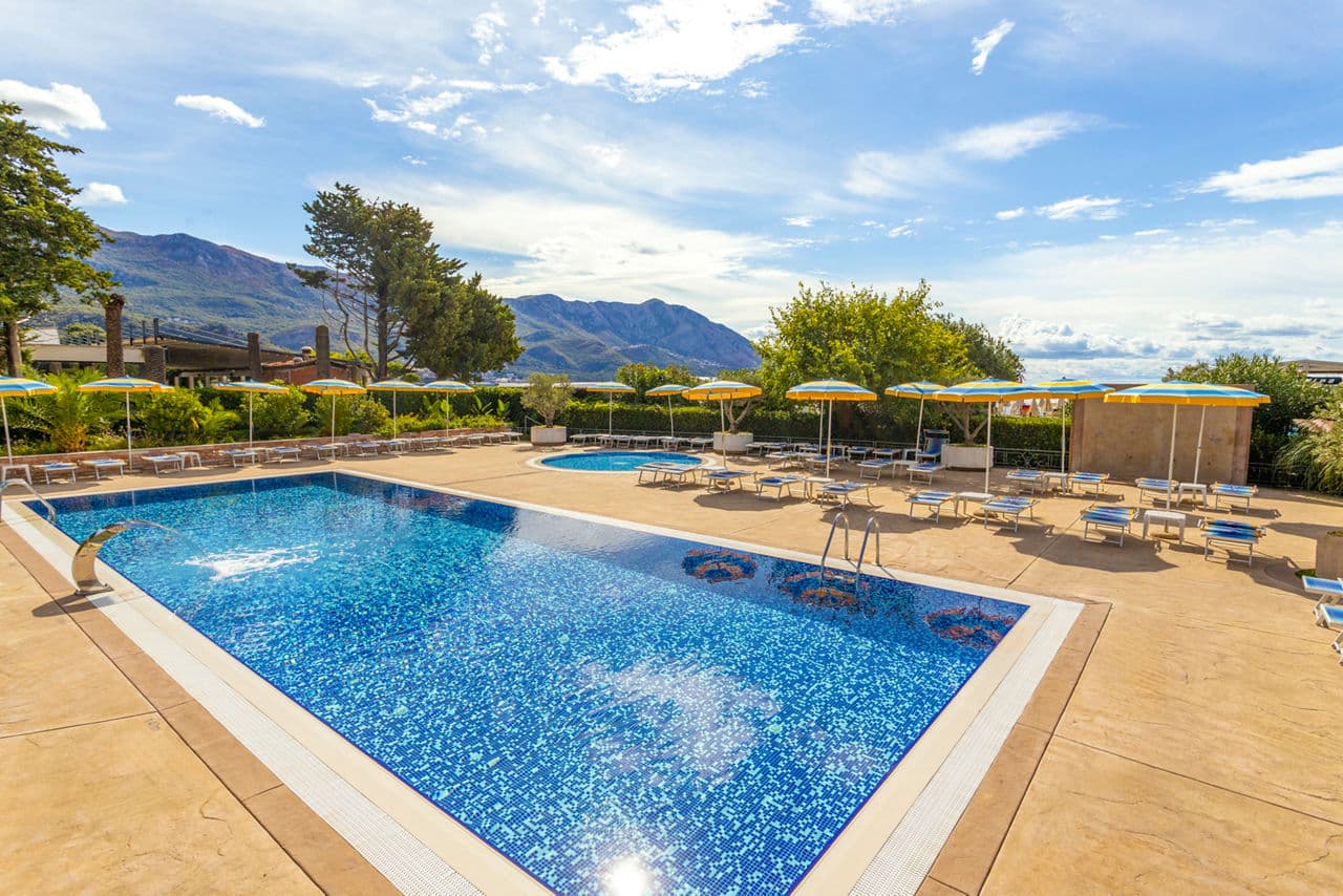 Montenegro Beach Resort - main photo
