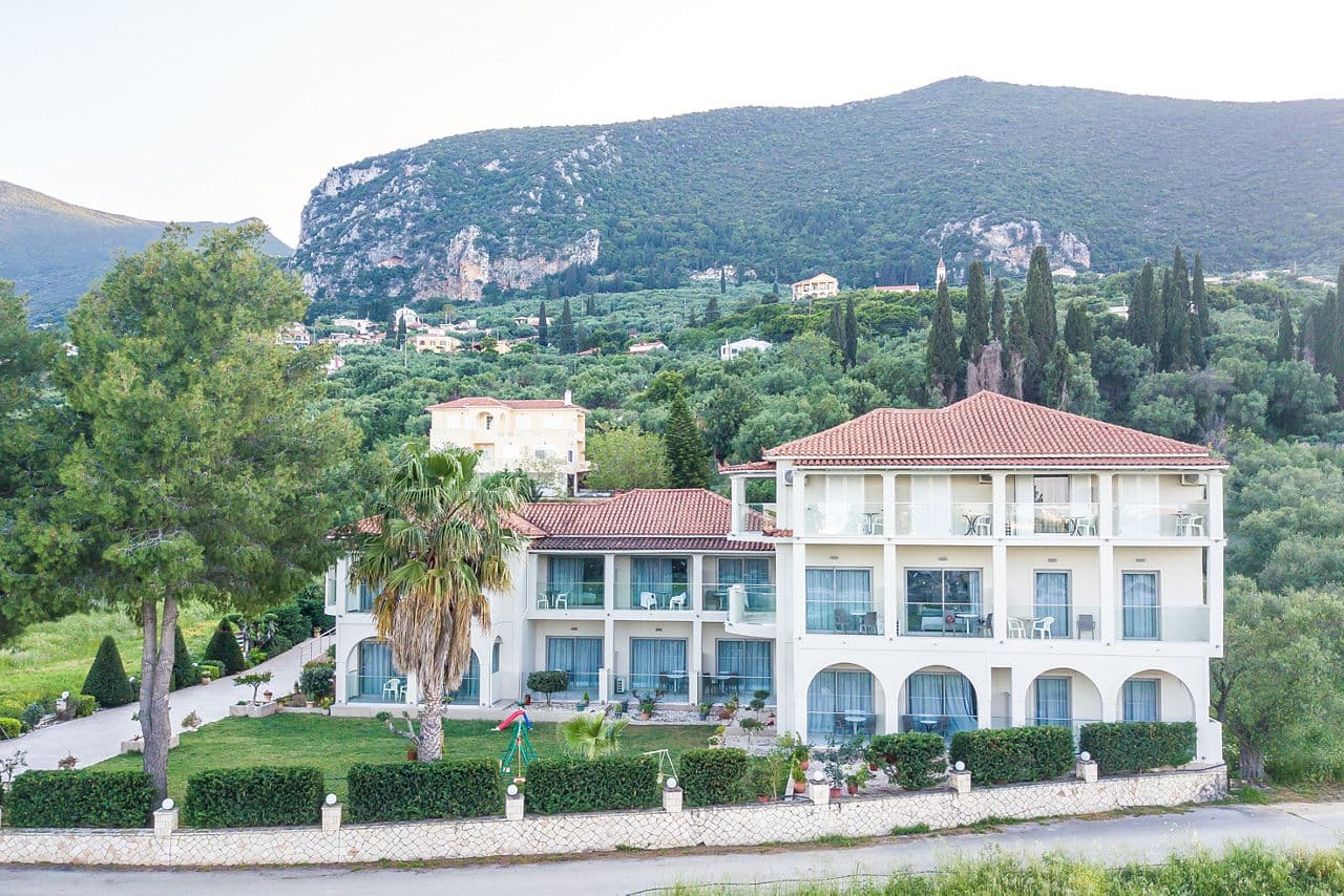 Zante Getaway - photo 2