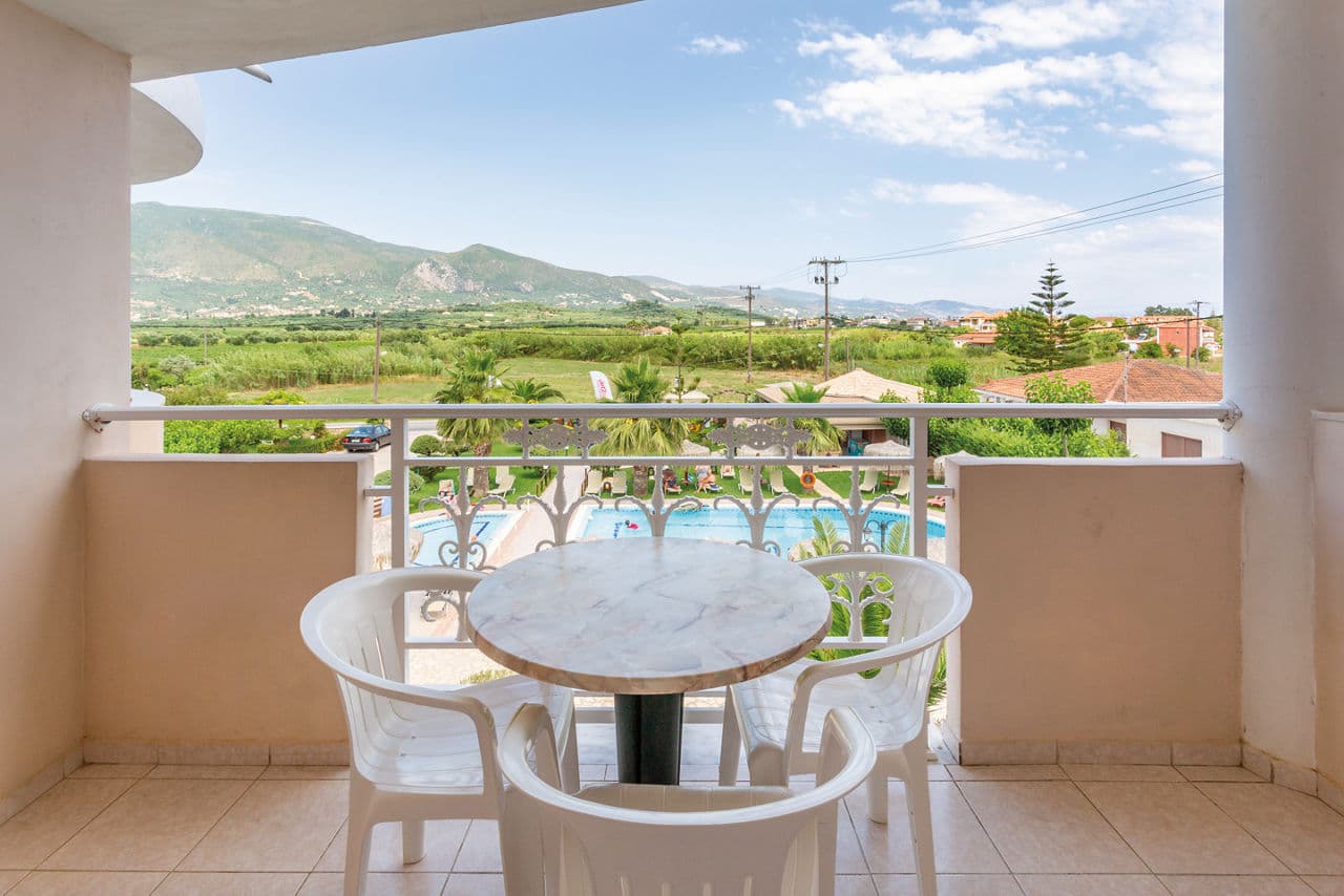 Holiday to Zante - photo 2