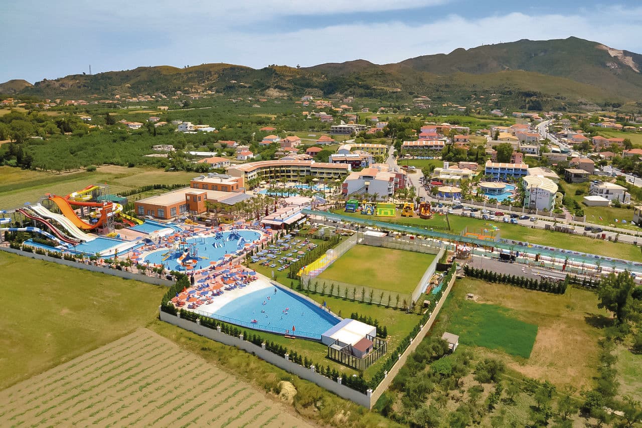 Caretta Beach Resort - photo 2