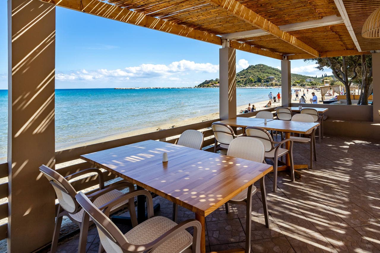 Alykanas Beach Getaway