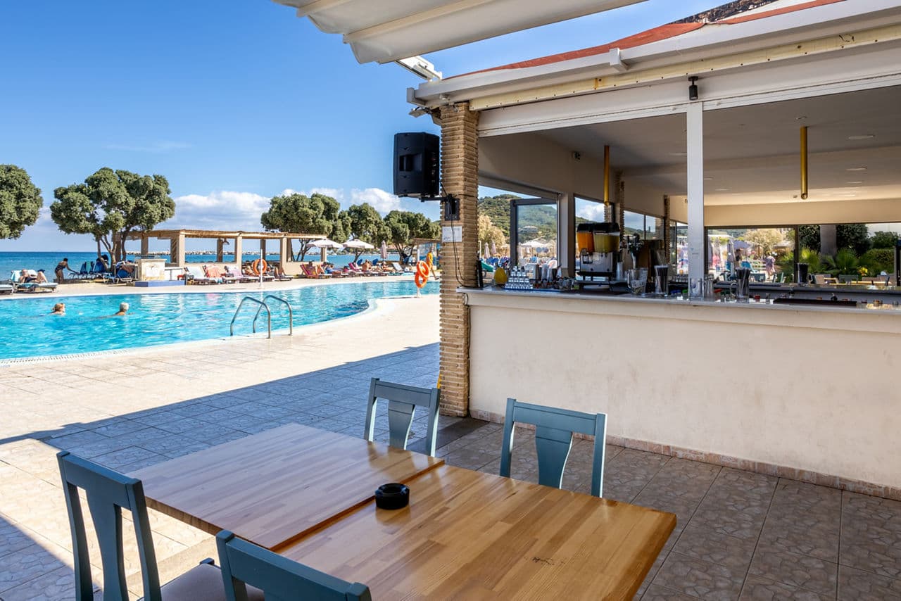 Alykanas Beach Getaway - photo 2