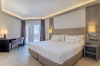 Alicante City Escape - photo 2