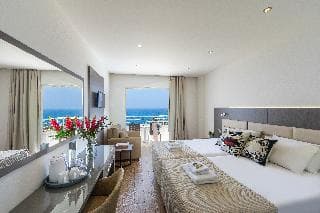 Paphos, Queens Bay - photo 2