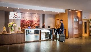 Clayton Hotel Belfast - photo 2