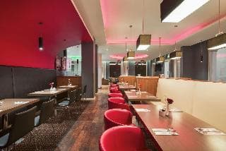 Ramada by Wyndham Belfast - photo 2