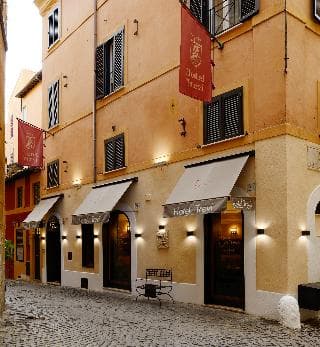 Hotel Trevi Stay - photo 2