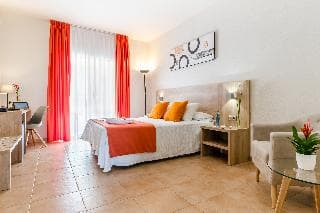 Santa Pola Getaway - photo 2