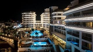 Laguna Beach Alya Resort - photo 3